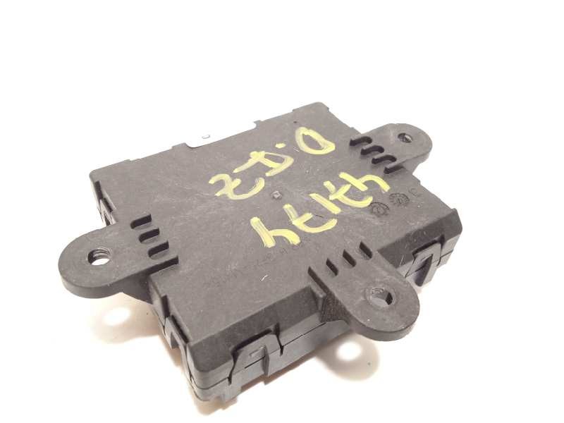 Recambio de centralita confort para land rover discovery sport hse referencia OEM IAM HK8314D618BB  LR095501