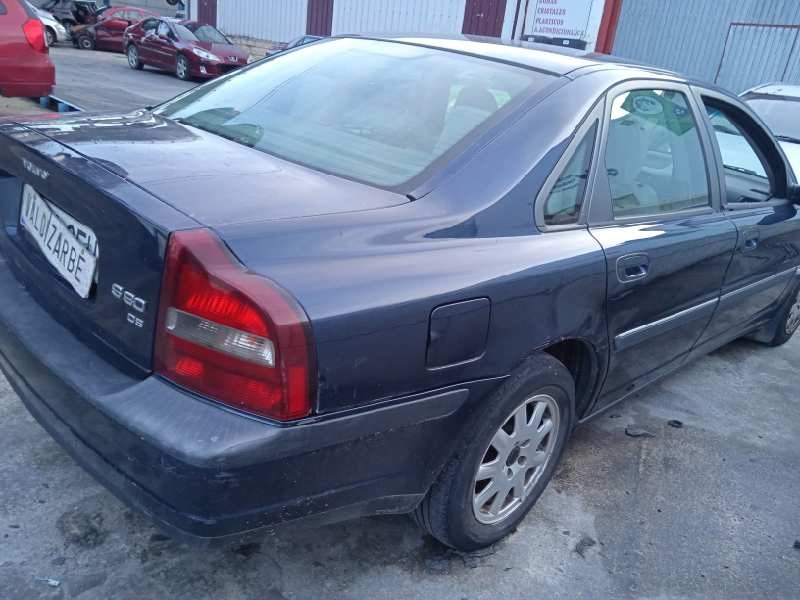 volvo s80 berlina del año 2003