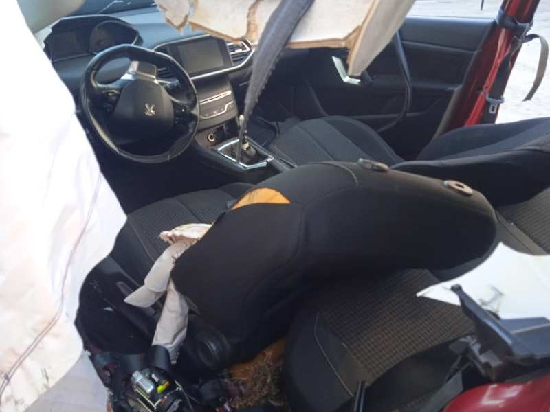 peugeot 308 del año 2017