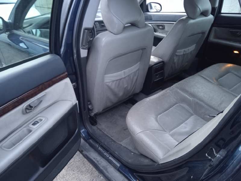 volvo s80 berlina del año 2003