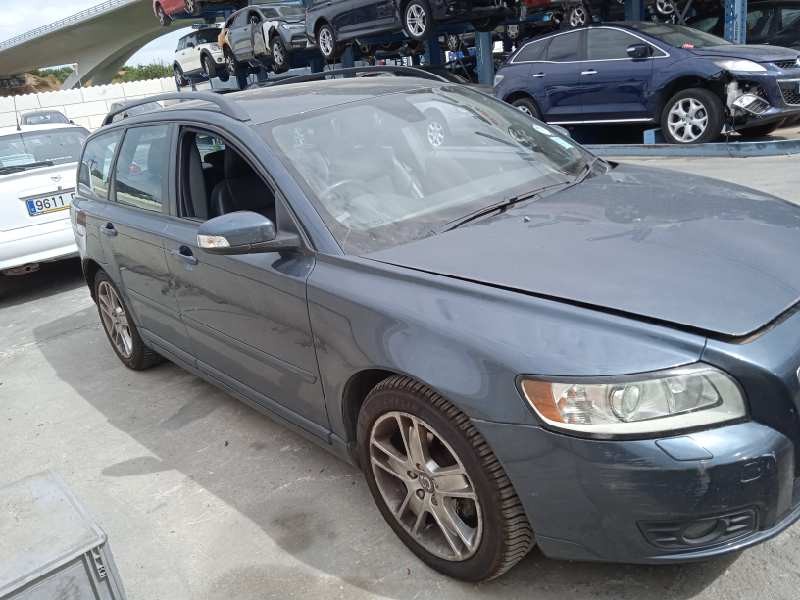 volvo v50 familiar del año 2008