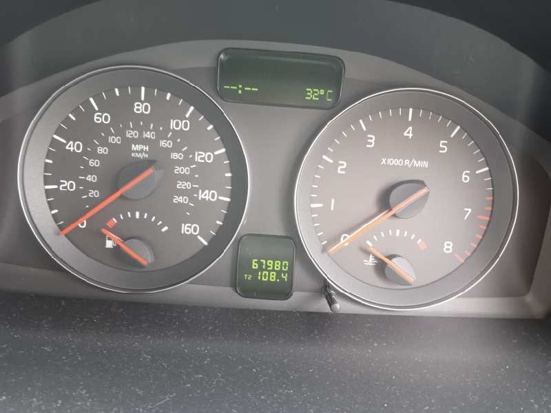 volvo v50 familiar del año 2008