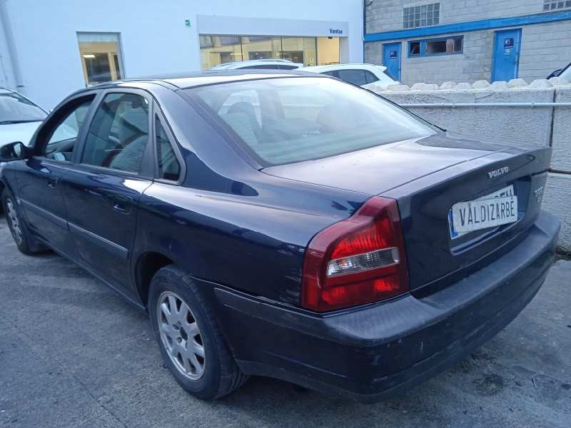 volvo s80 berlina del año 2003