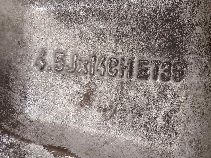 Recambio de llanta para toyota aygo (kgb/wnb) 1.0 cat referencia OEM IAM 42611YY360  