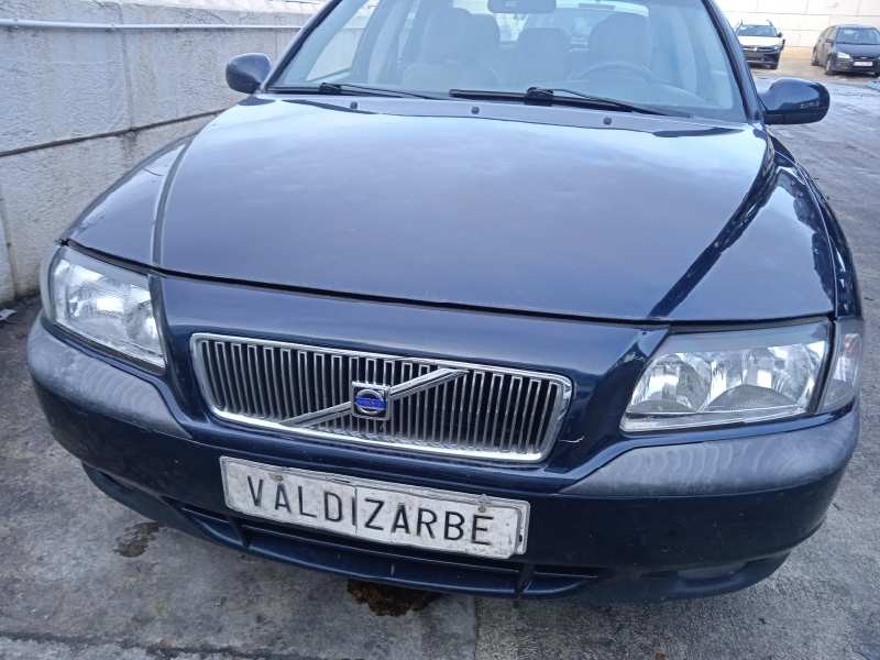 volvo s80 berlina del año 2003