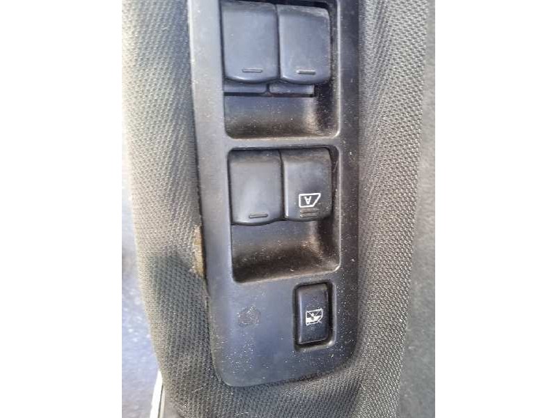 nissan qashqai (j10) del año 2007