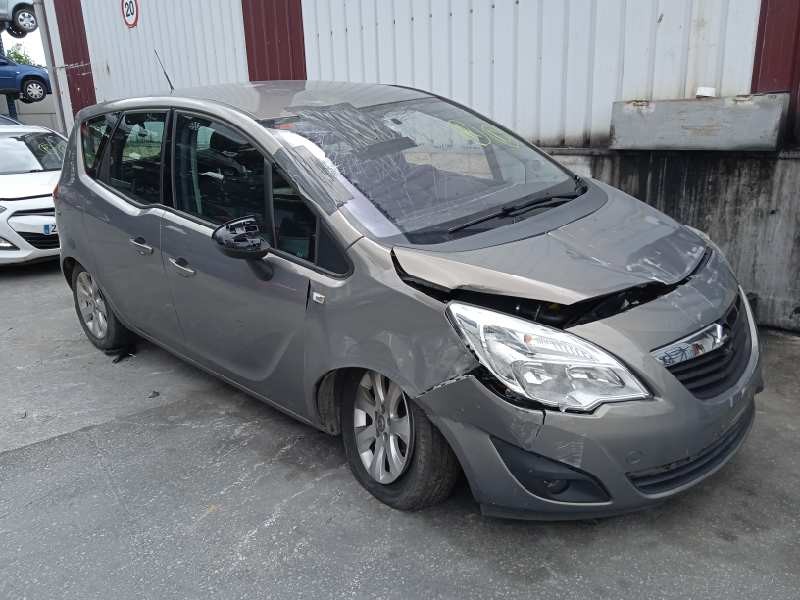 opel meriva b del año 2012