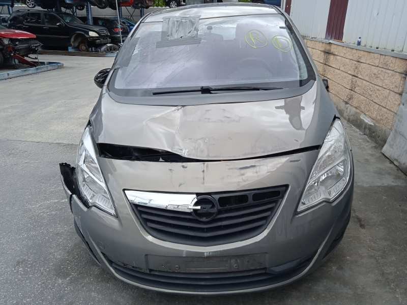 opel meriva b del año 2012
