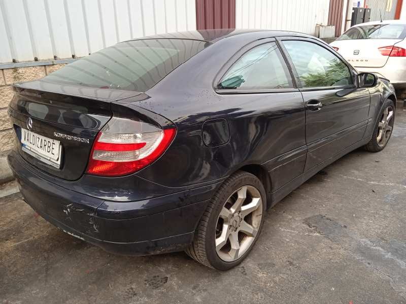 mercedes-benz clase c (w203) sportcoupe del año 2005