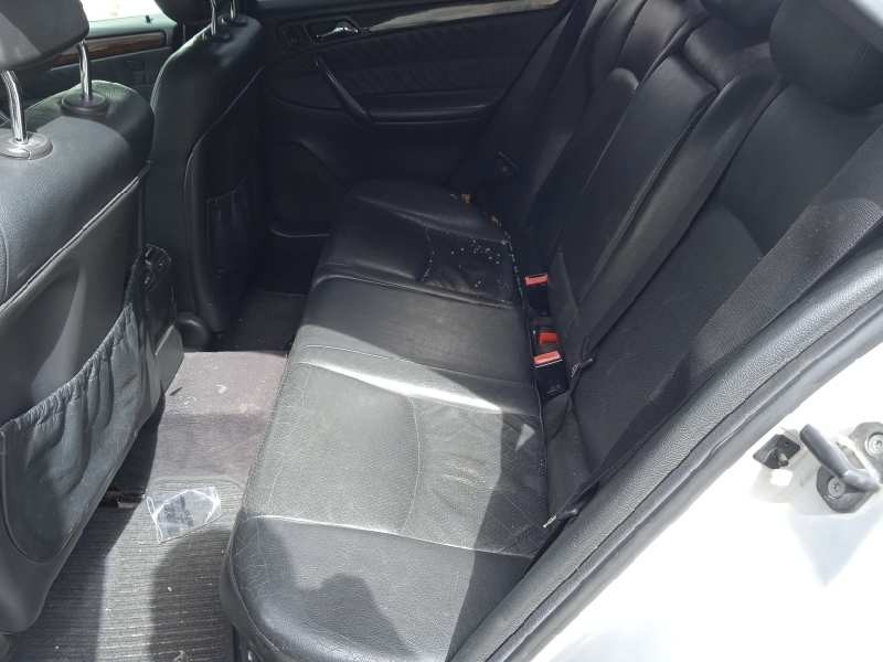 mercedes-benz clase c (w203) berlina del año 2006