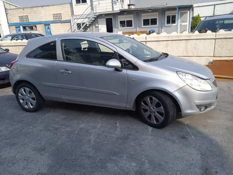opel corsa d del año 2007