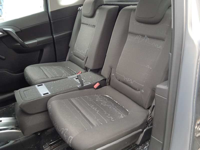 opel meriva b del año 2012