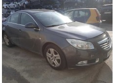 OPEL INSIGNIA BERLINA