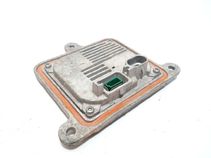 Recambio de centralita faros xenon para land rover discovery sport hse referencia OEM IAM A71154402HQ GJ3213C170AA LR082270