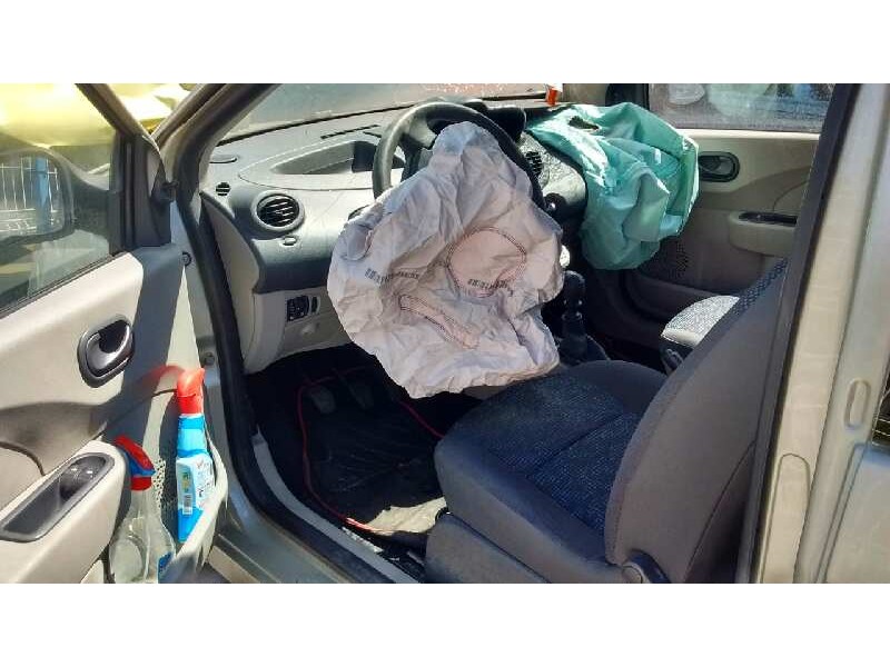 renault twingo del año 2008