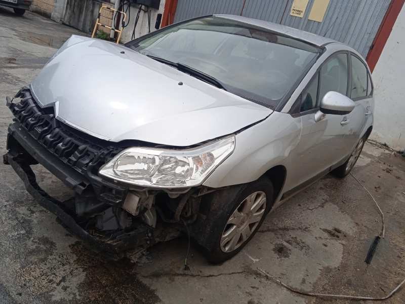 citroën c4 berlina del año 2010