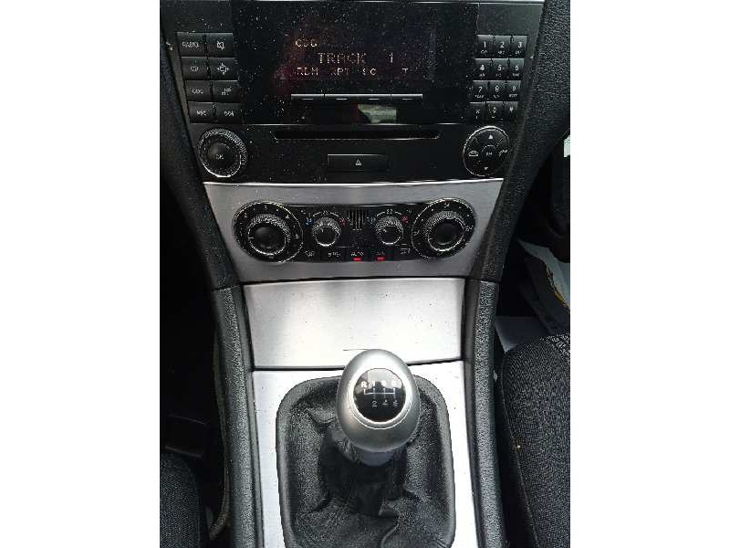 mercedes-benz clase c (w203) sportcoupe del año 2005