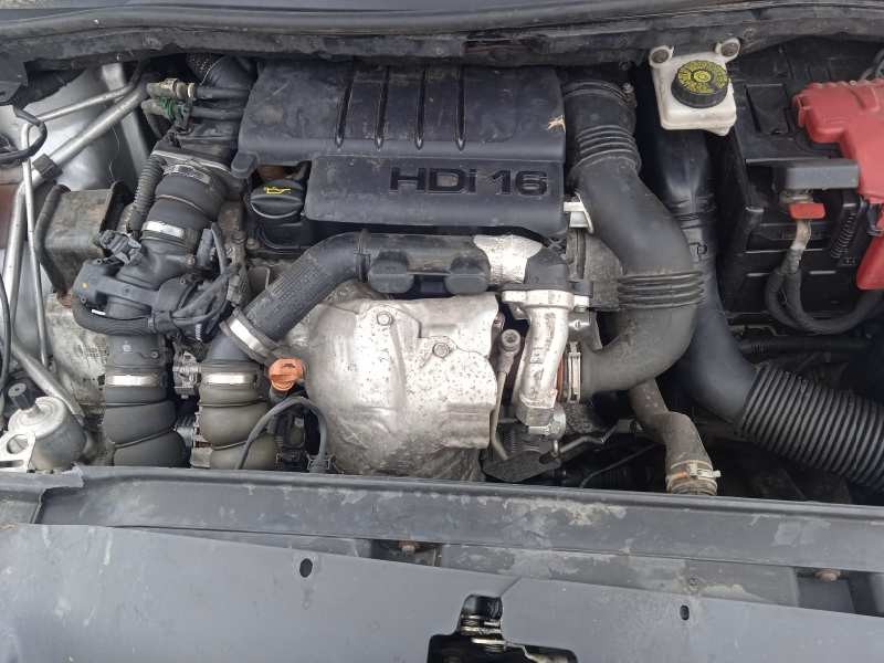 citroën c4 berlina del año 2010