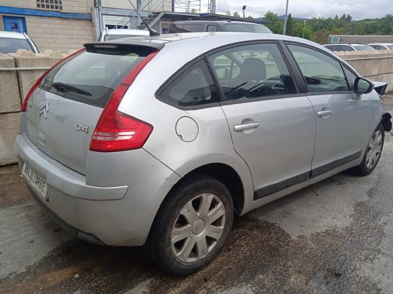 citroën c4 berlina del año 2010