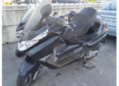 piaggio (vespa) x8 del año 2006