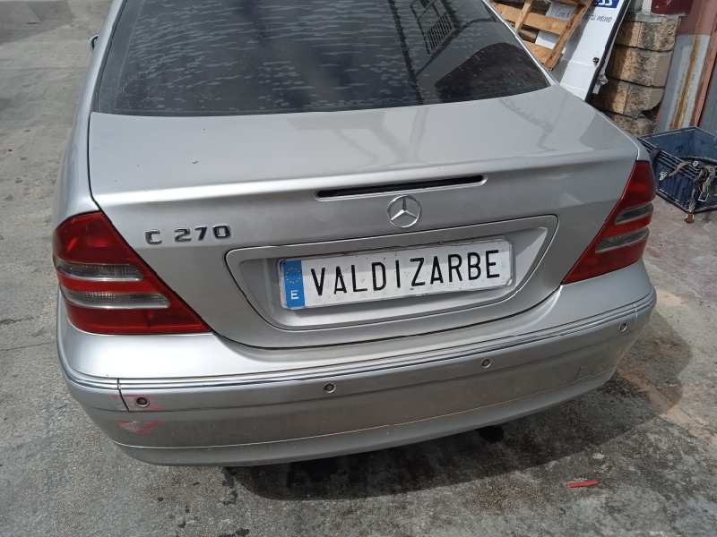 mercedes-benz clase c (w203) berlina del año 2006