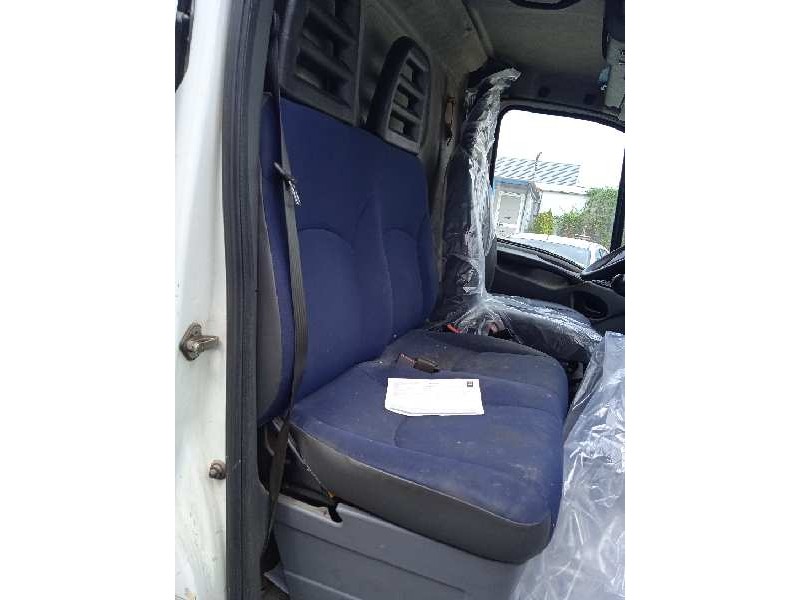 iveco daily caja cerrada (2006 =>) del año 2007