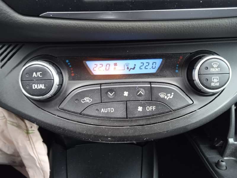 toyota yaris del año 2018