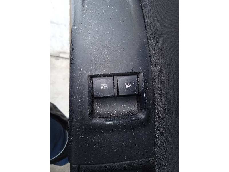 opel meriva b del año 2012