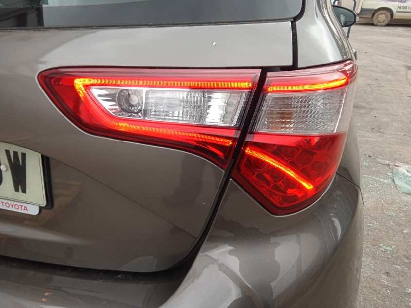 toyota yaris del año 2018