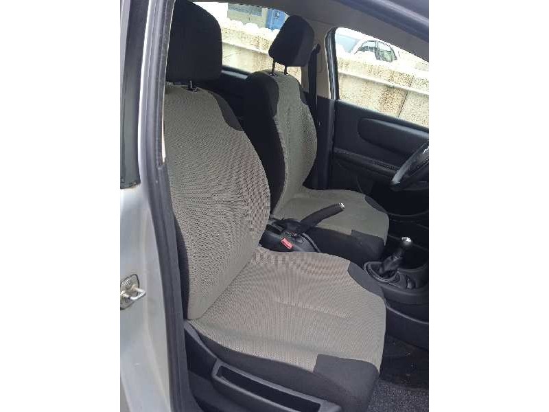 citroën c4 berlina del año 2010