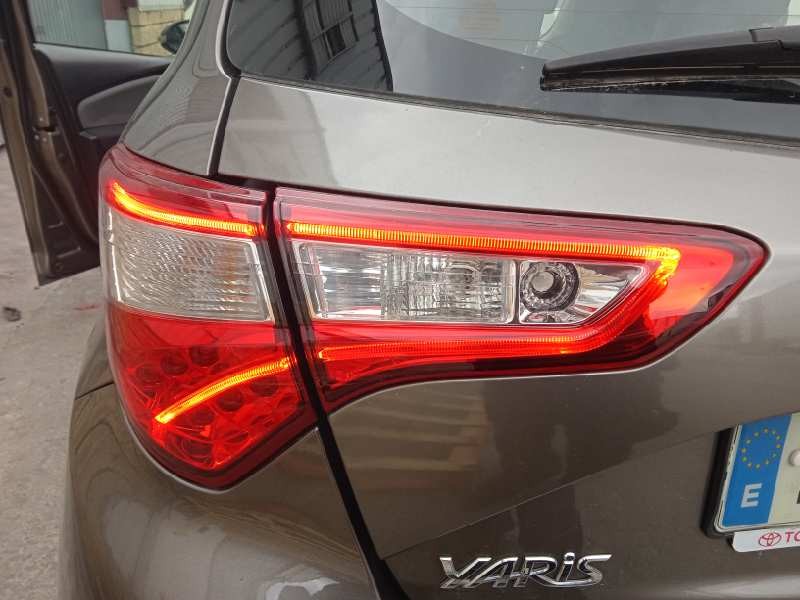 toyota yaris del año 2018