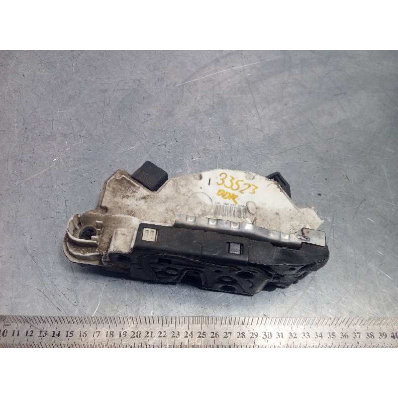 Recambio de cerradura puerta delantera derecha para seat ibiza st (6j8) style referencia OEM IAM 5N2837016E  