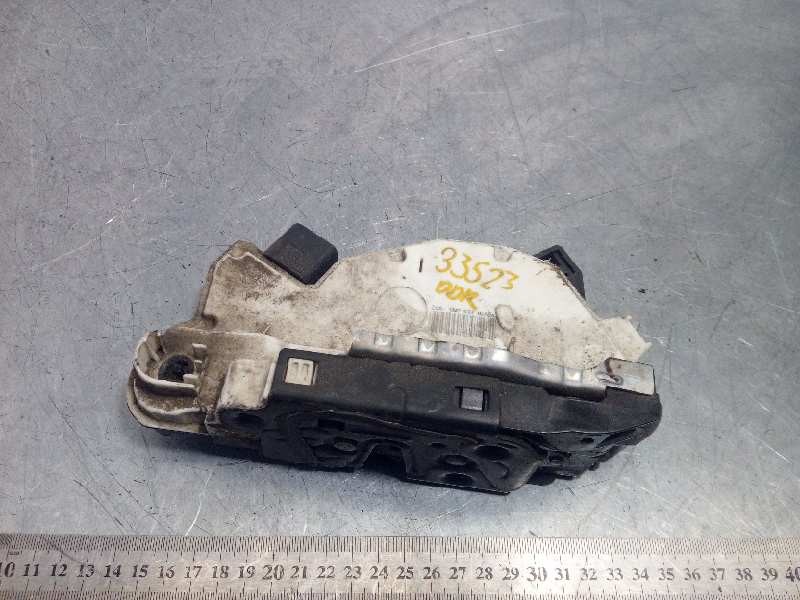 Recambio de cerradura puerta delantera derecha para seat ibiza st (6j8) style referencia OEM IAM 5N2837016E  