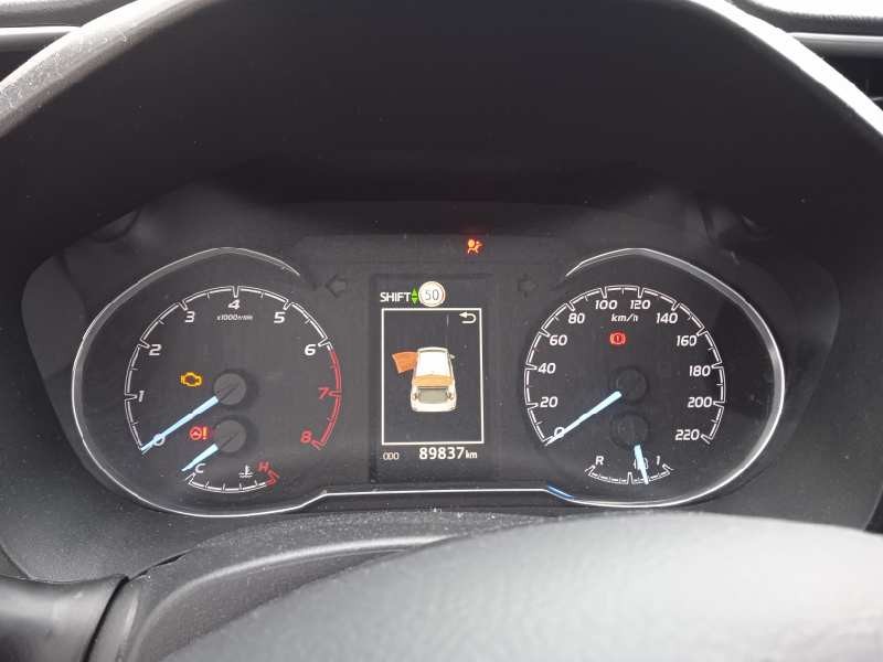 toyota yaris del año 2018