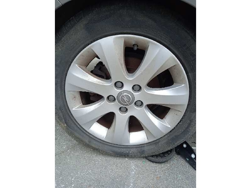 opel meriva b del año 2012