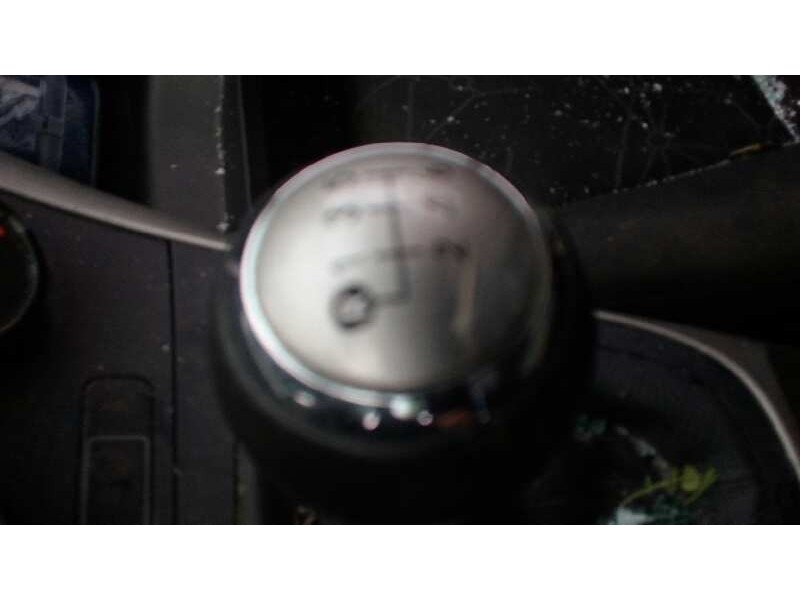 toyota auris del año 2009