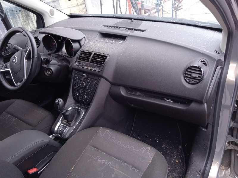 opel meriva b del año 2012