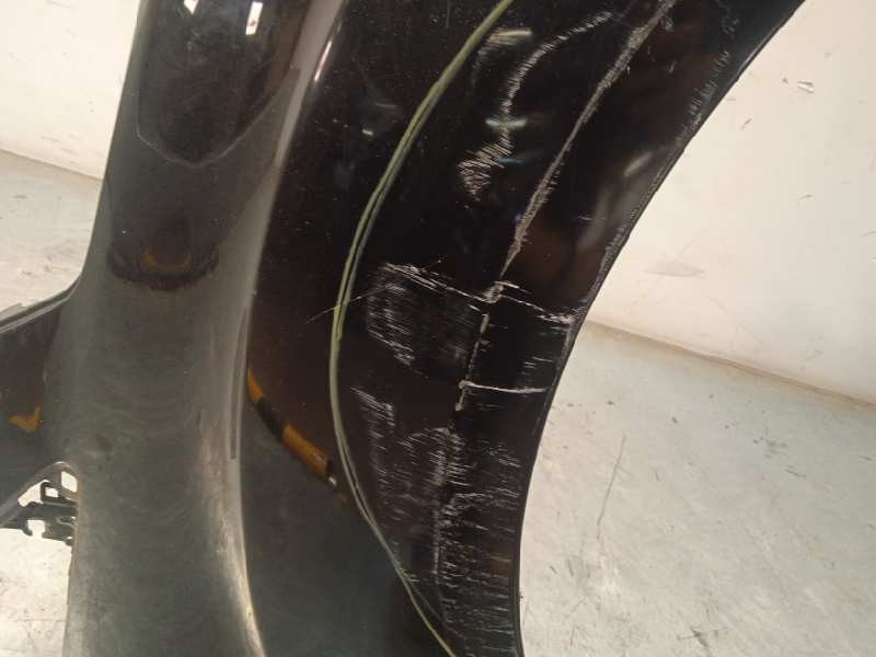 Recambio de aleta delantera derecha para ford c-max trend referencia OEM IAM 1929669  