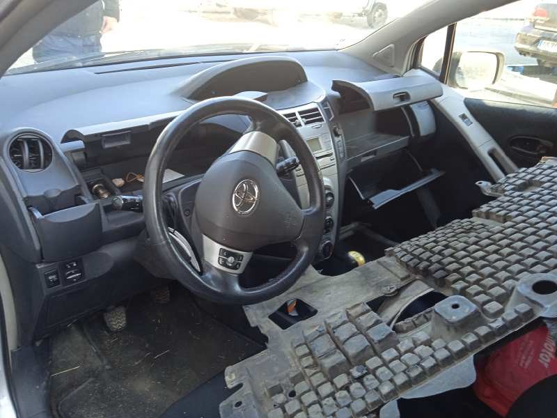 toyota yaris (ksp9/scp9/nlp9) del año 2006