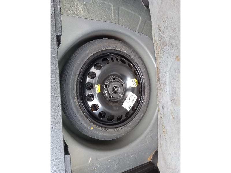 opel meriva b del año 2012