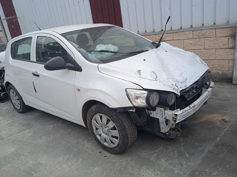chevrolet aveo berlina hatchback del año 2012