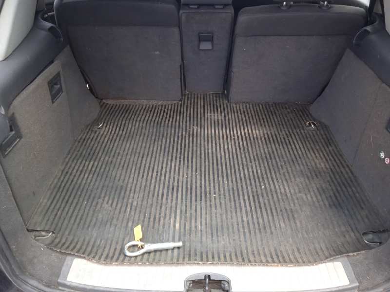 opel signum del año 2003