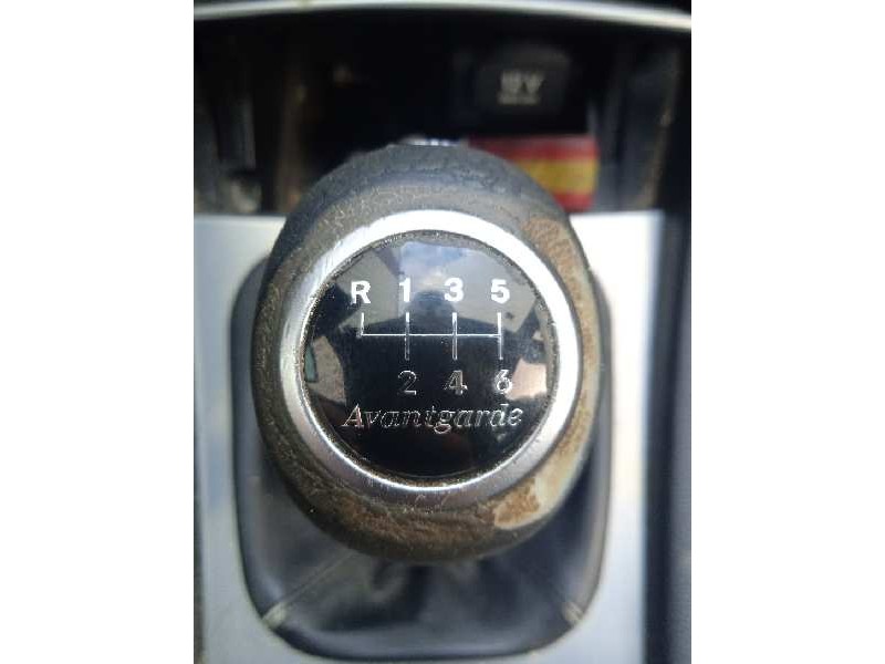 mercedes-benz clase c (w203) berlina del año 2004