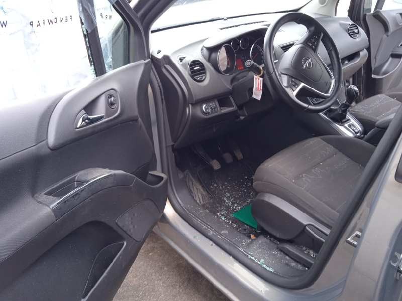 opel meriva b del año 2012