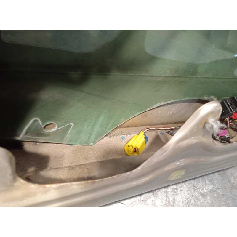 Recambio de puerta delantera derecha para skoda octavia berlina (1z3) elegance referencia OEM IAM 1Z0831056  