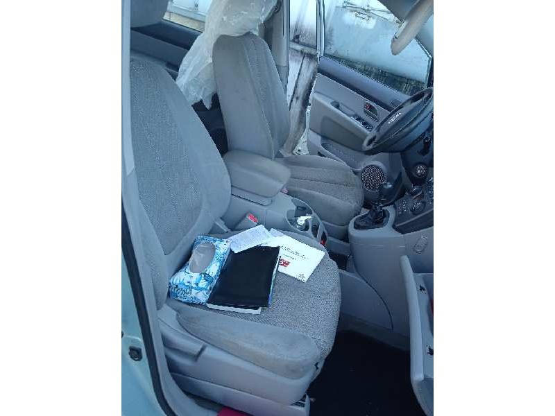 kia carens (un) del año 2008