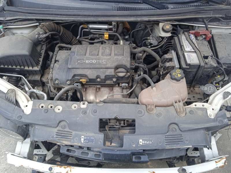 chevrolet aveo berlina hatchback del año 2012