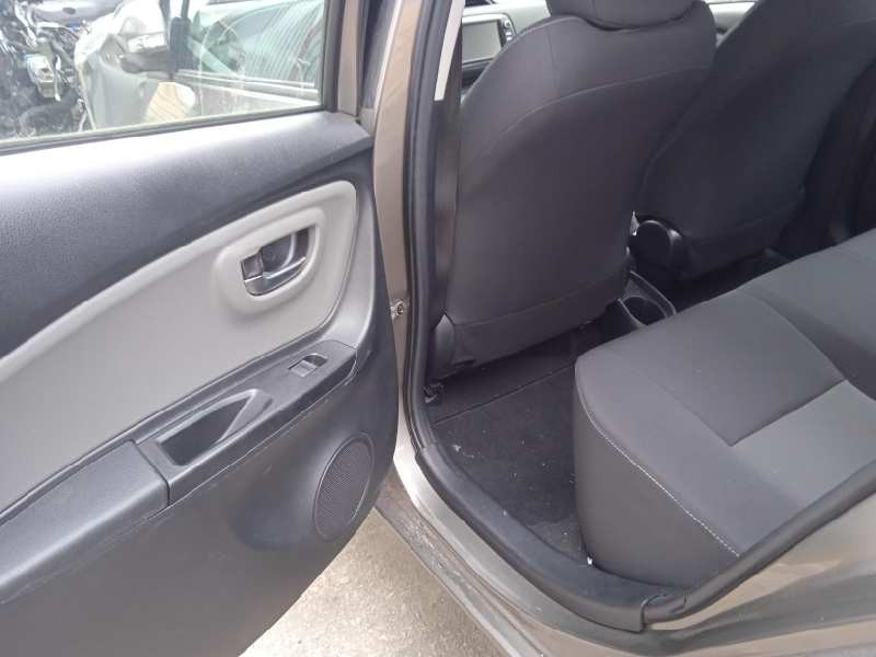 toyota yaris del año 2018