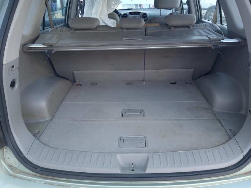 kia carens (un) del año 2008