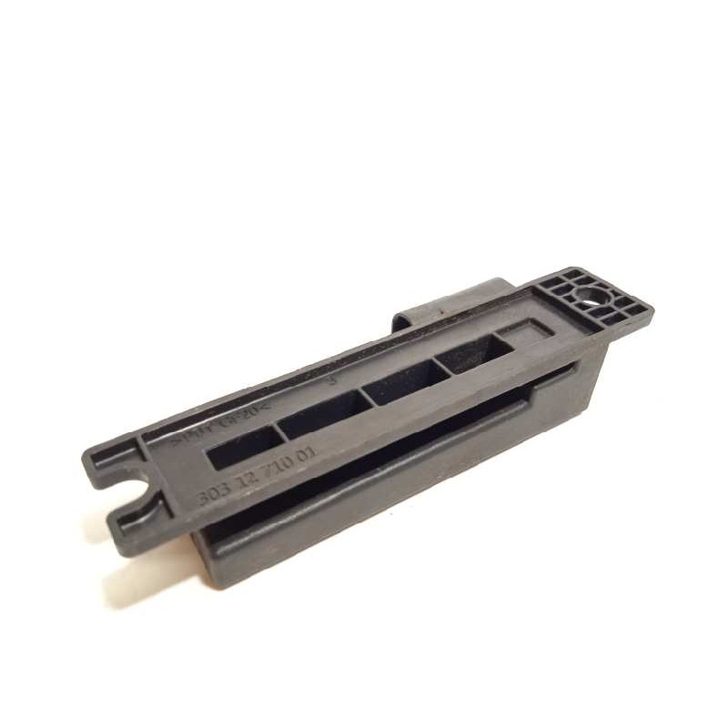 Recambio de modulo electronico para land rover discovery sport hse referencia OEM IAM AH4215K603AA  LR012709